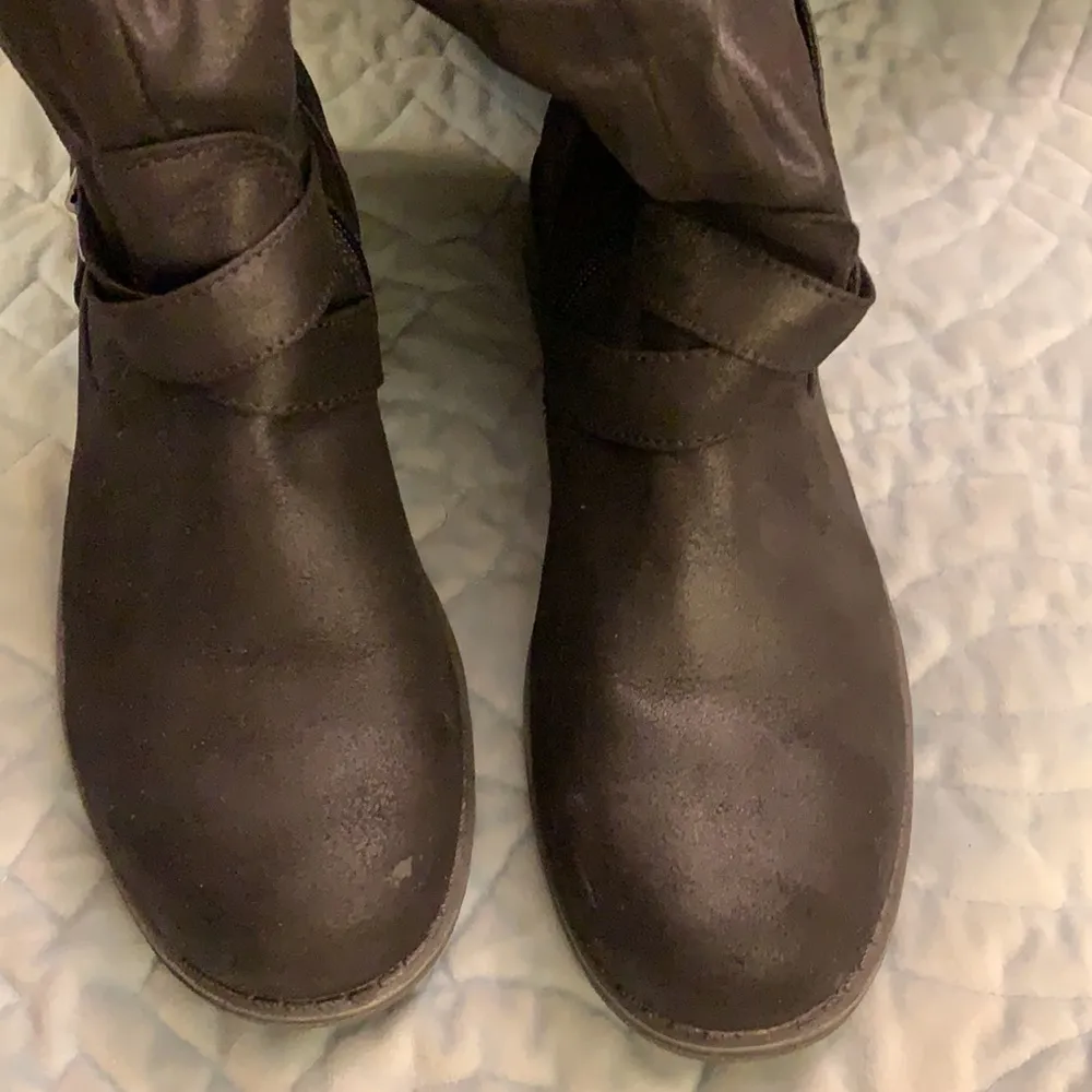 Just Fabulous Carmona Black Faux Leather Over the Knee Riding Boots. - Image 4