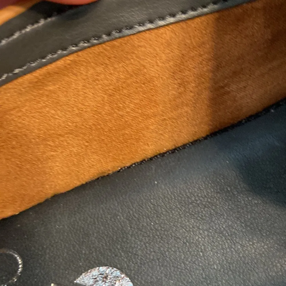 SARTO SHOES size 8M leather color tan and black brand new see all photos - Image 5