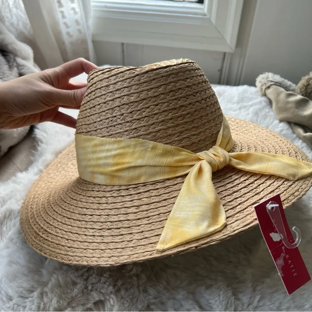 Kelly & Katie Straw Ribbon Panama Hat in Tan & Yellow NEW - Image 4
