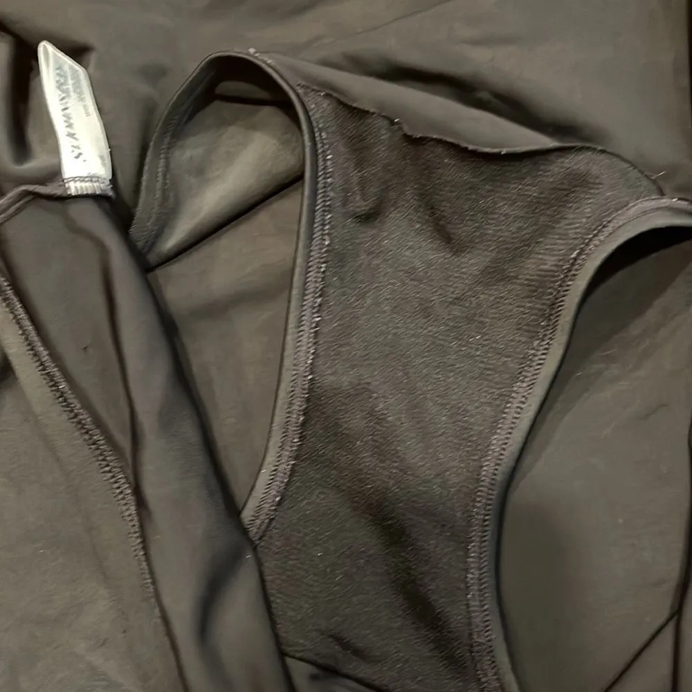 𝅺ST. John’s Bay Black  swim skirt size 16. - Image 6