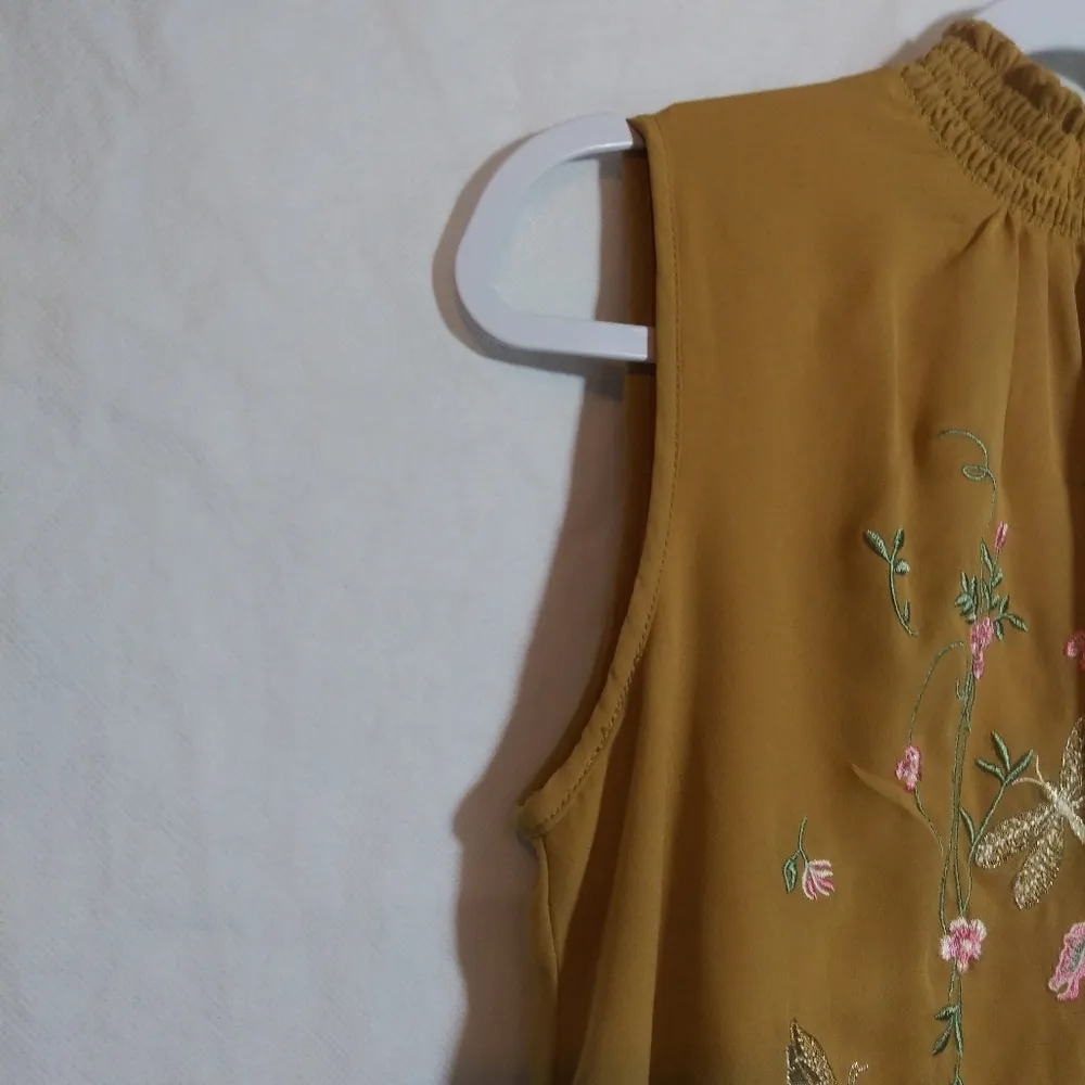 Cheryl Crown Embroidered Mustard Mock Neck Sleeveless Top Boho Retro Size XS Yellow - Image 4
