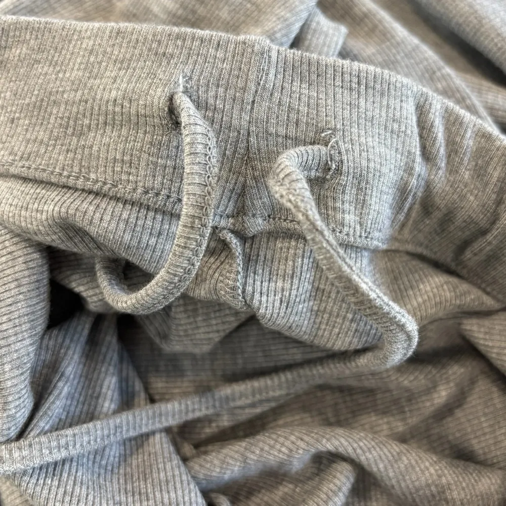 SKIMS Ribbed Knit Stretchy Gray Womens High Rise Straight Leg Pants NWT Size 2XL - Image 10