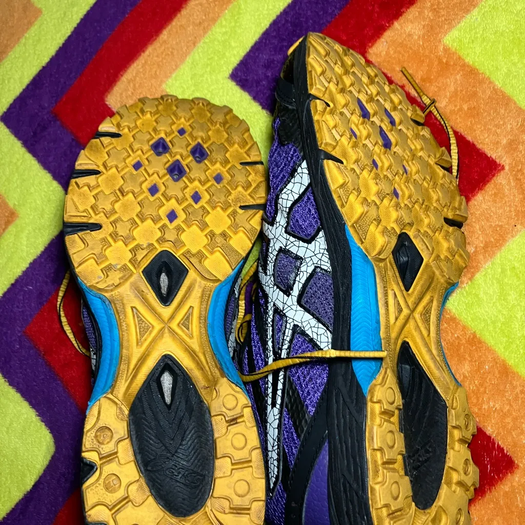 ASICS Gel-Fuji racer women’s size 8 - Image 6