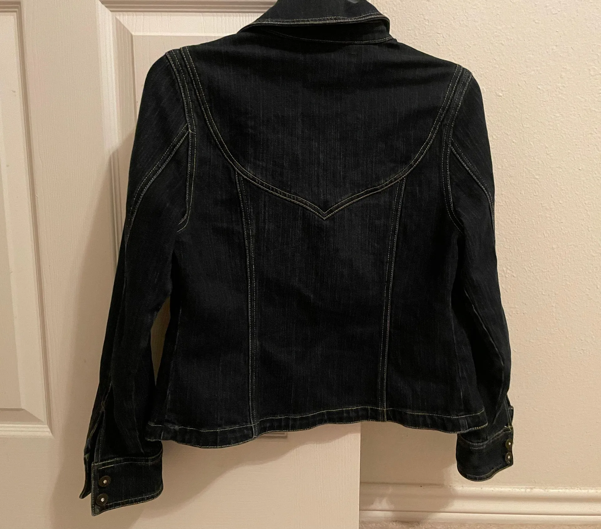 Denim jacket - Image 2