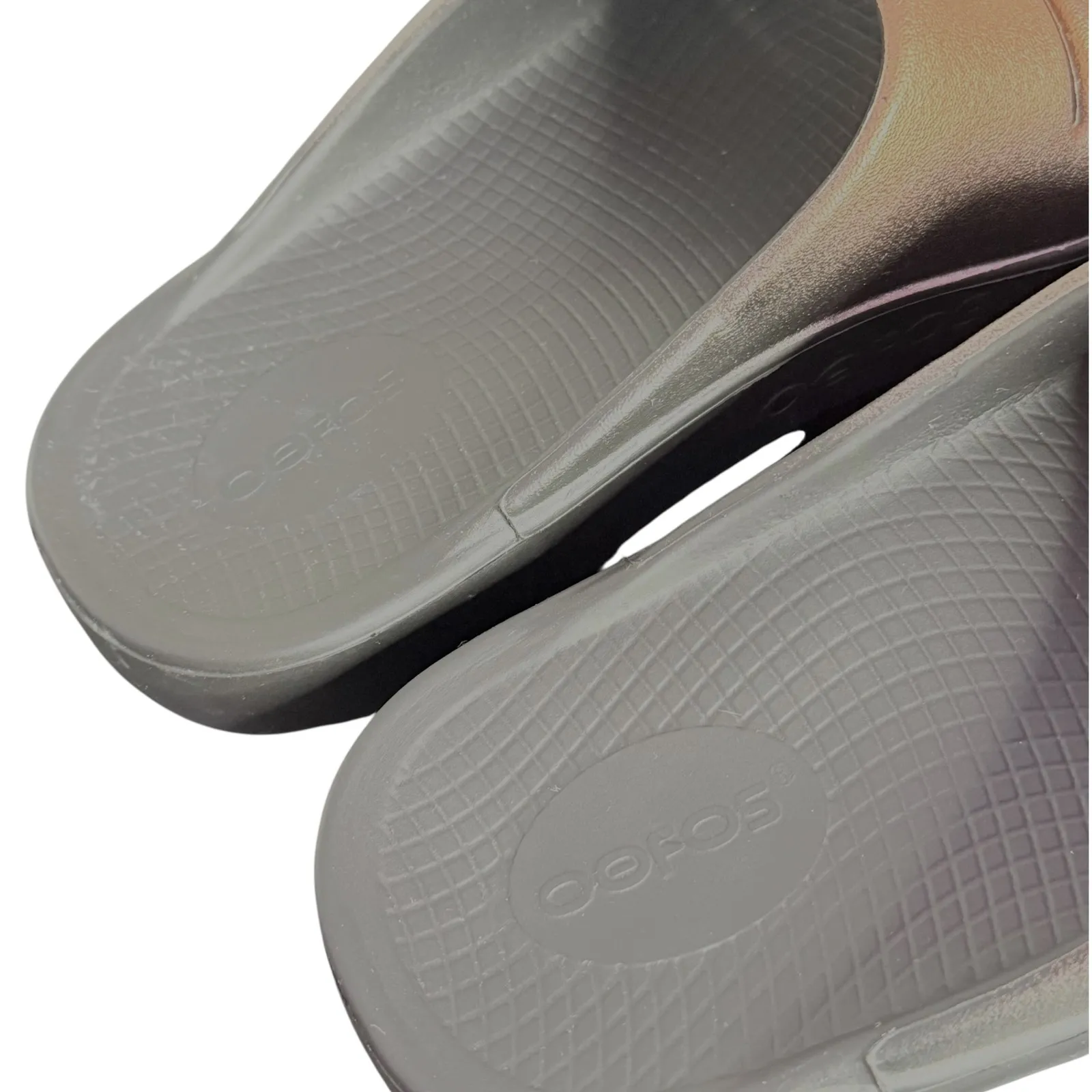 OOFOS Ooahh‎ Slide Sandal Womens M7 W8 EU 40 Metallic Comfort Recovery Slip On Size 8 - Image 7