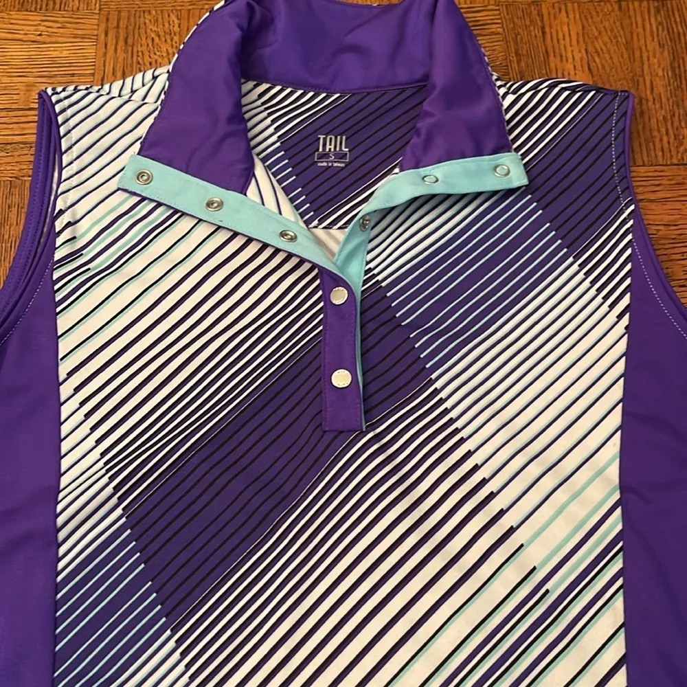 Tail Purple and White Striped goemetric print dress small - Image 4