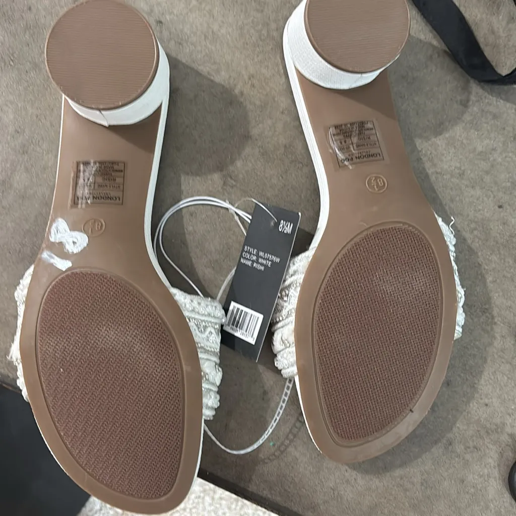 London fog embellished sandals 8.5 - Image 2