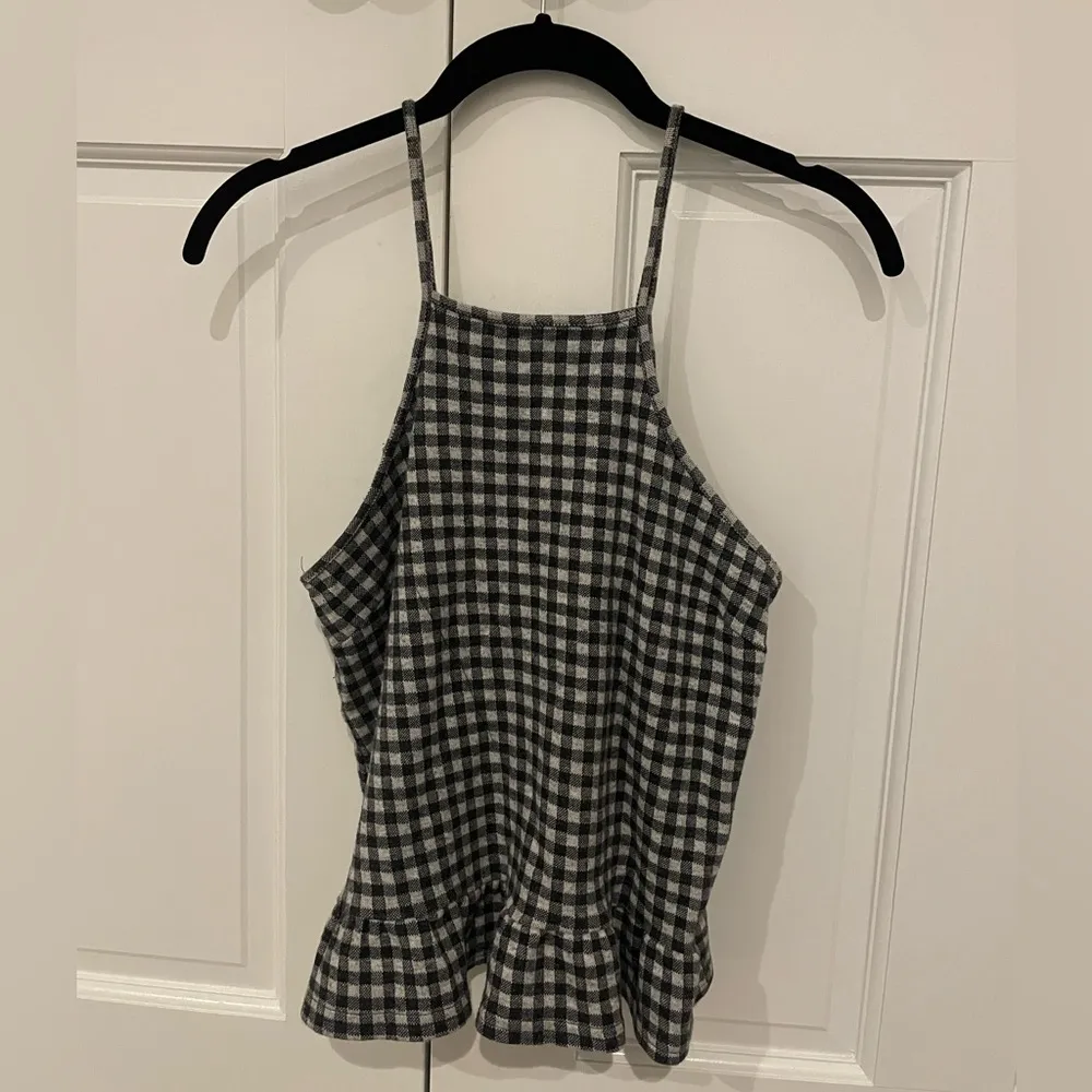 Sugar Lips Gingham Tank Top - Image 2