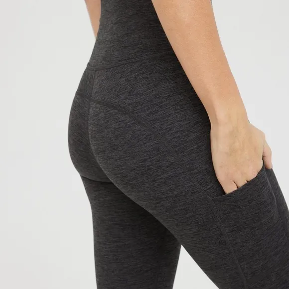 Offline By Aerie The Hugger High Wasted Pocket Leggings -American Eagle Size M - Image 2