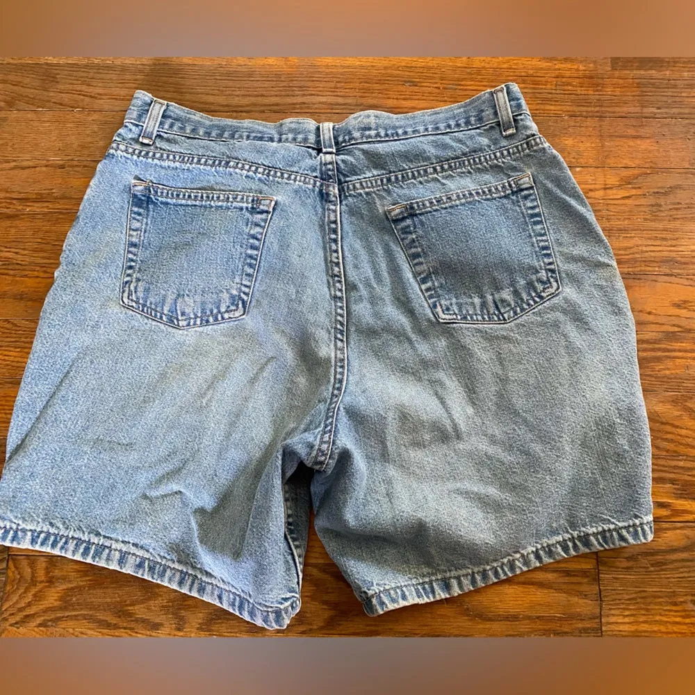 Faded Glory Jean Shorts size 16 vintage - Image 3