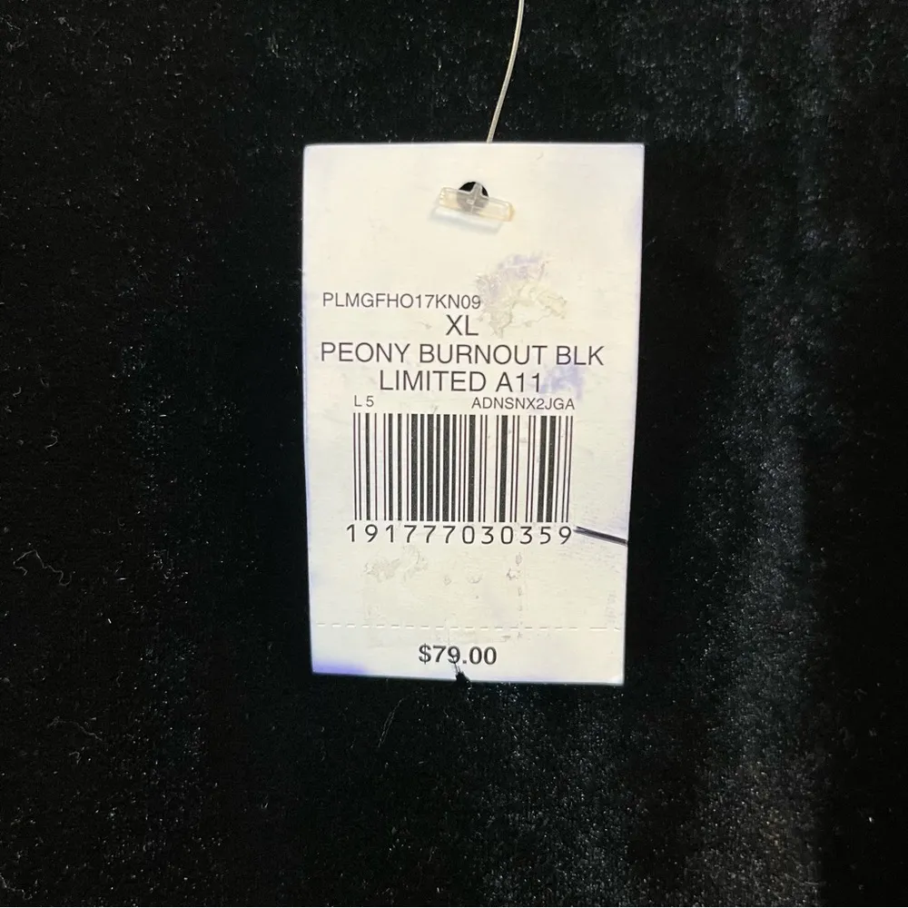 The Limited  Blouse Black Velour/ Velvet Burnout Floral Peony w/ Bead Trim XL NWT - Image 9