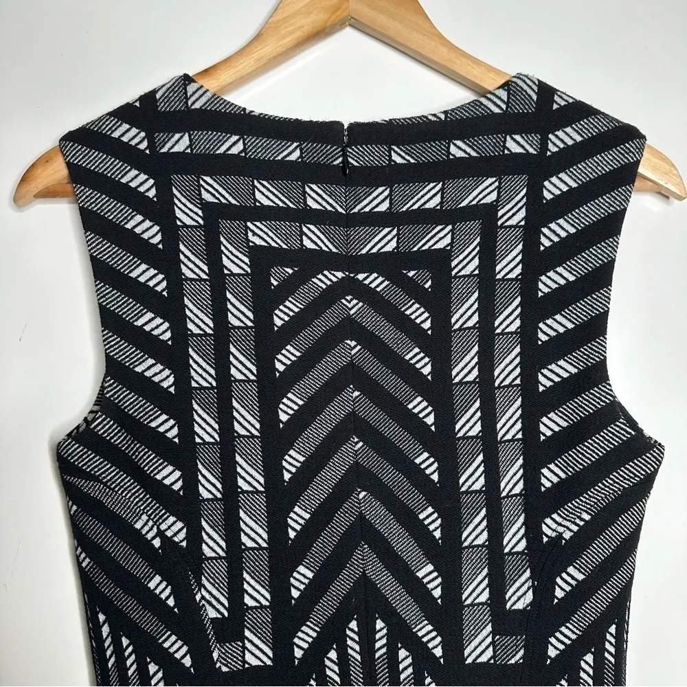 Diane Von Furstenberg RUNWAY Carlie Wool Blend Fit and Flare Dress Size 6 - Image 10