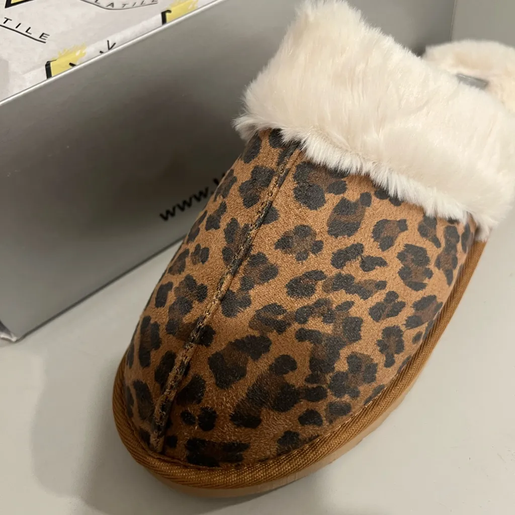 Leopard Print Faux Fur Slippers by Volatile Size 9 Brown - Image 2