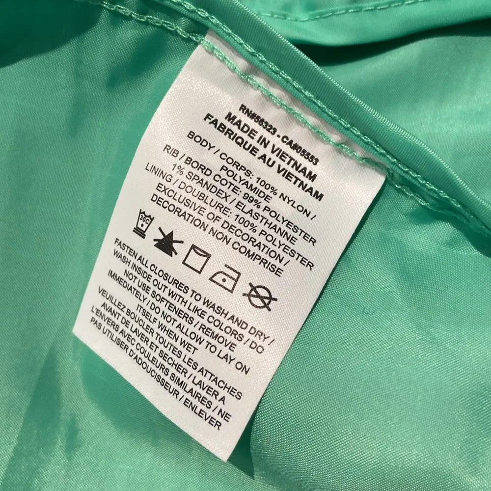 NWT Nike Women's Sportswear Essentials Woven Varsity Bomber Jacket Size XL - Image 16