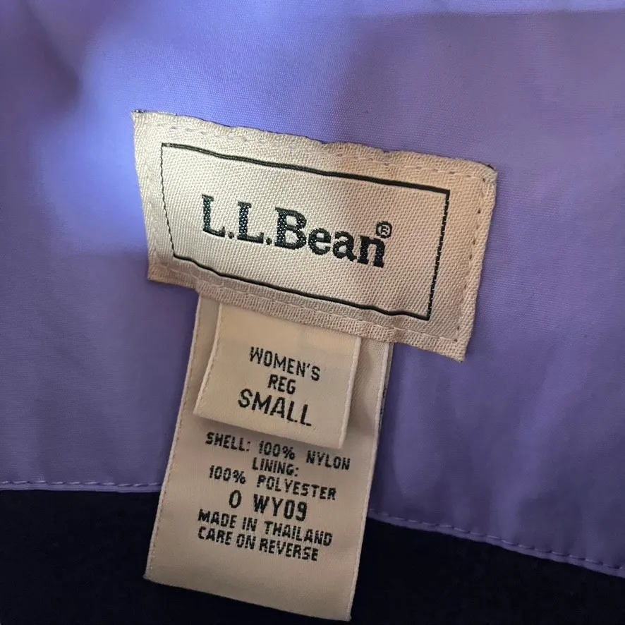 LL‎ Bean Women's Regular Small Lavender Nylon Fleece Lined Vest Zip Pockets Purple - Image 2
