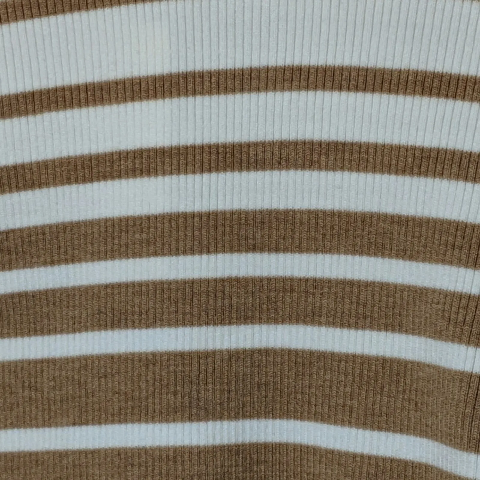 Minnie Rose Turtleneck Sweater - Size M - NWT - Image 3