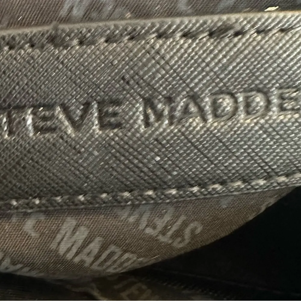 Steve Madden Convertible Backpack - Image 5