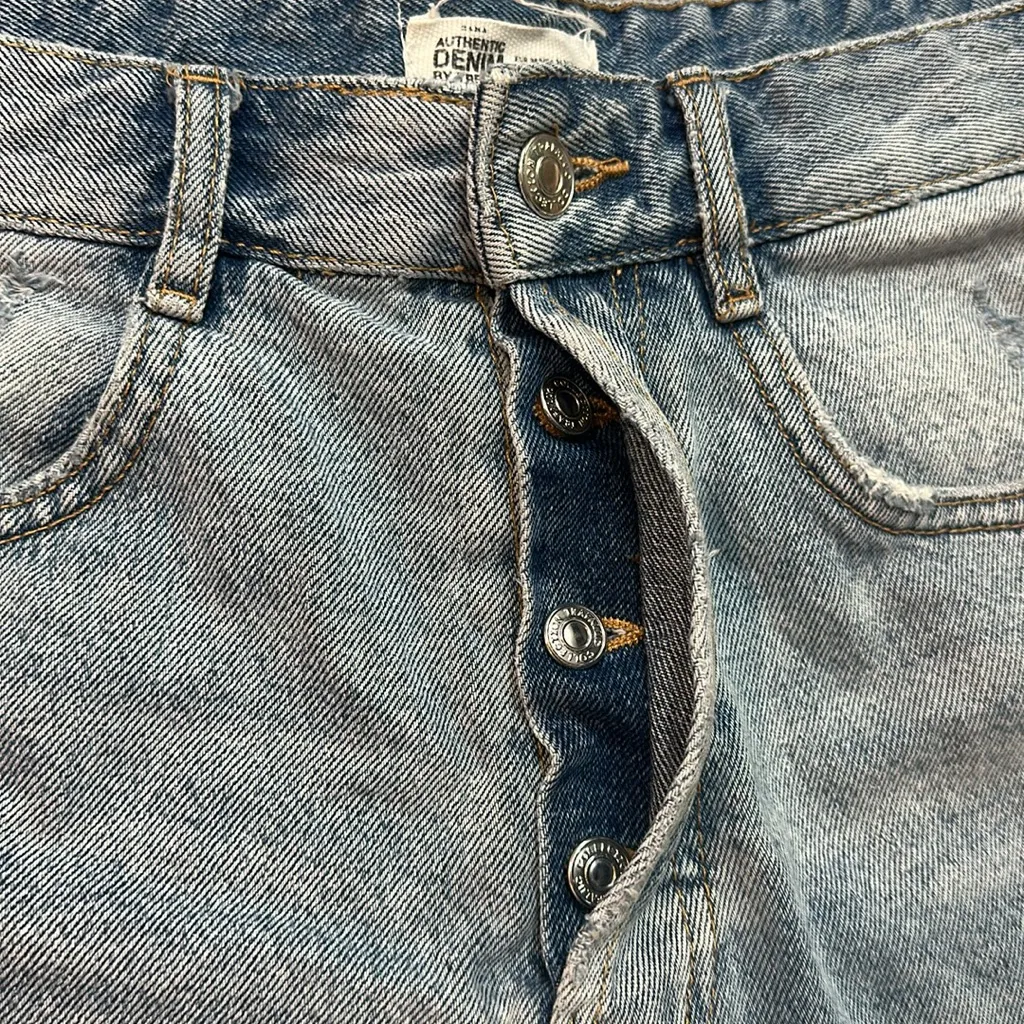 MOVING SALE Zara Distressed denim cutoff shorts - Image 2