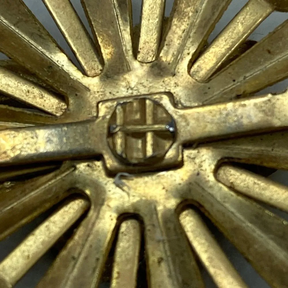 Floral Starburst Jewelry Pin Brooch Iridescent Accent Glass Crystal Rhinestones - Image 15