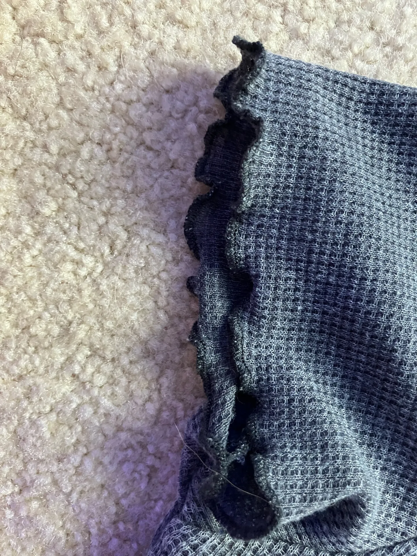 American Eagle Grey Baby Tee - Image 5