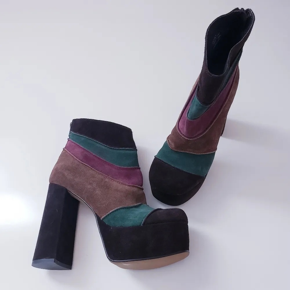 ZiGi Girl Women's Groove Chunky Heel Bootie Brown Size 8 - Image 2