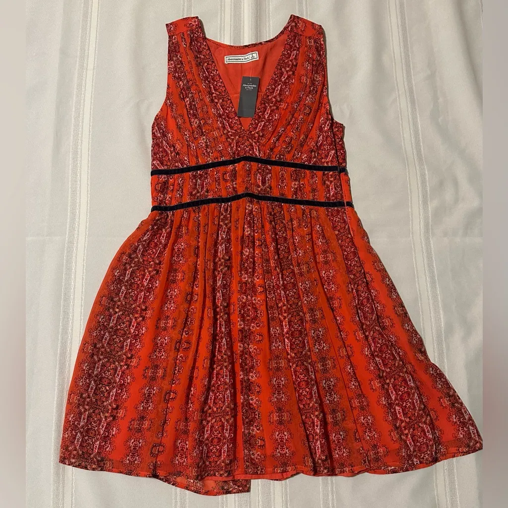 Abercrombie & Fitch Red and Black Floral Midi Dress - Image 4
