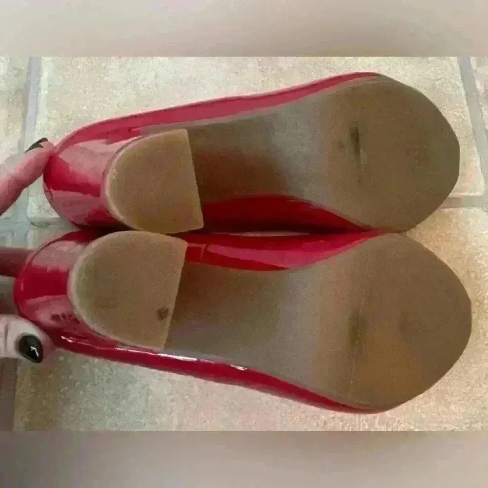 Vintage Daily Shoes Kelly Lip Stick Red, Mary Jane style 6 inch pumps; size 10 Red - Image 4