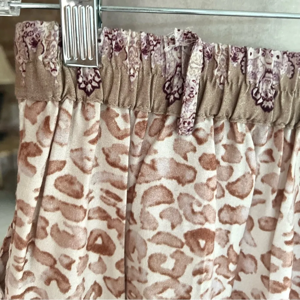 NEW Anthropologie Ollari Cheetah Pants Paisley S Cropped Boho Whimsical Relaxed - Image 9