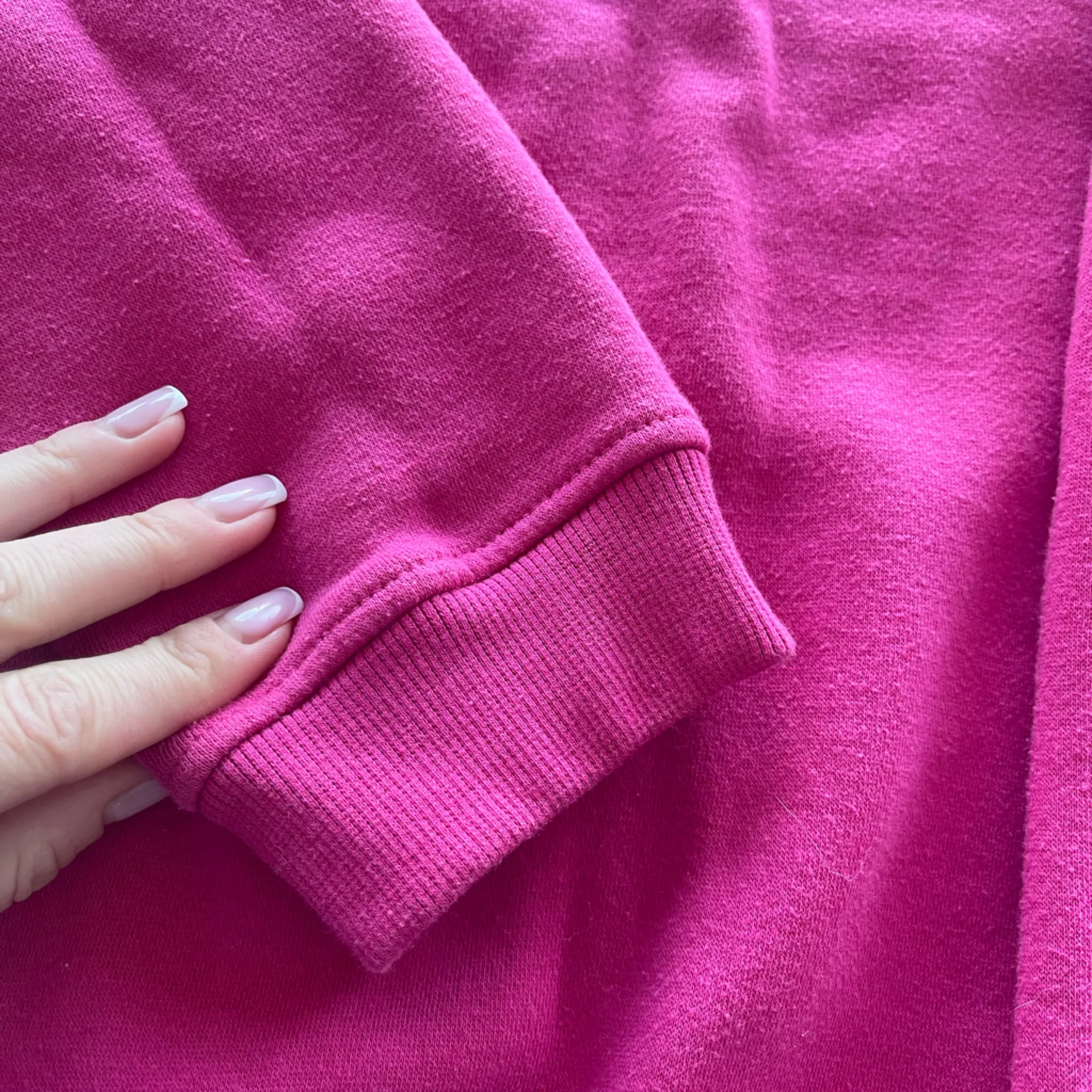 PLT FUCHSIA SWEATER SMALL - Image 5