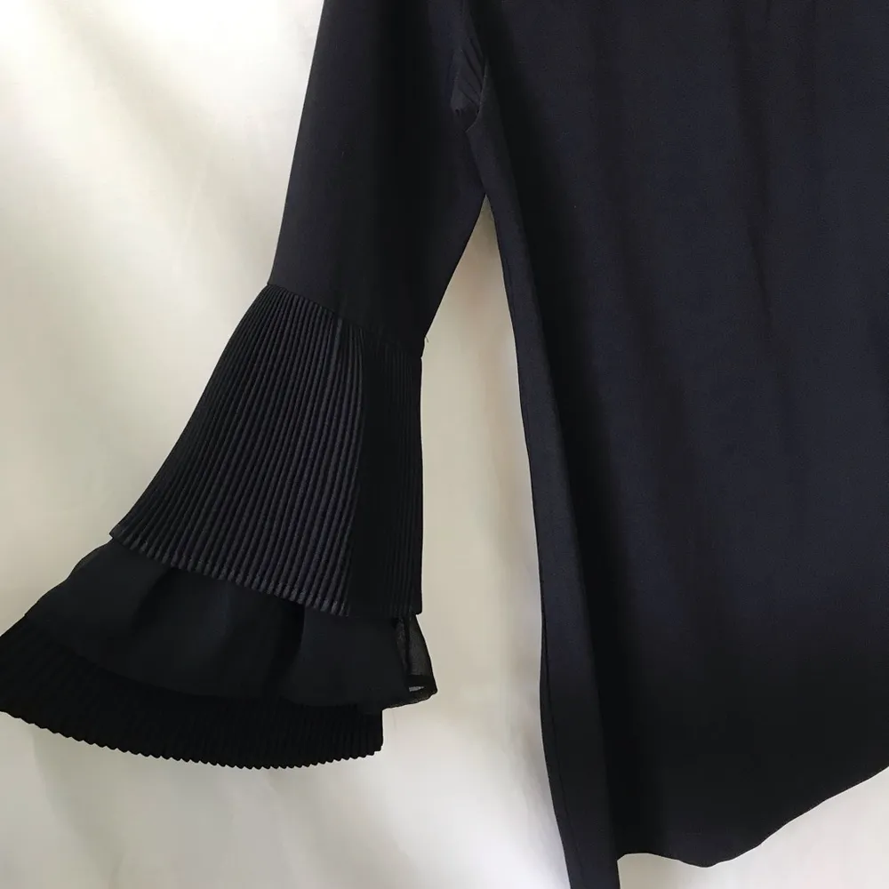 Adelyn Rae Raissa Bell Sleeves Dress - Image 3