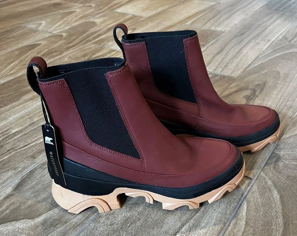 NWOB Women's Brex Boot Chelsea Waterproof Boots SIZE 6.5 - Image 5