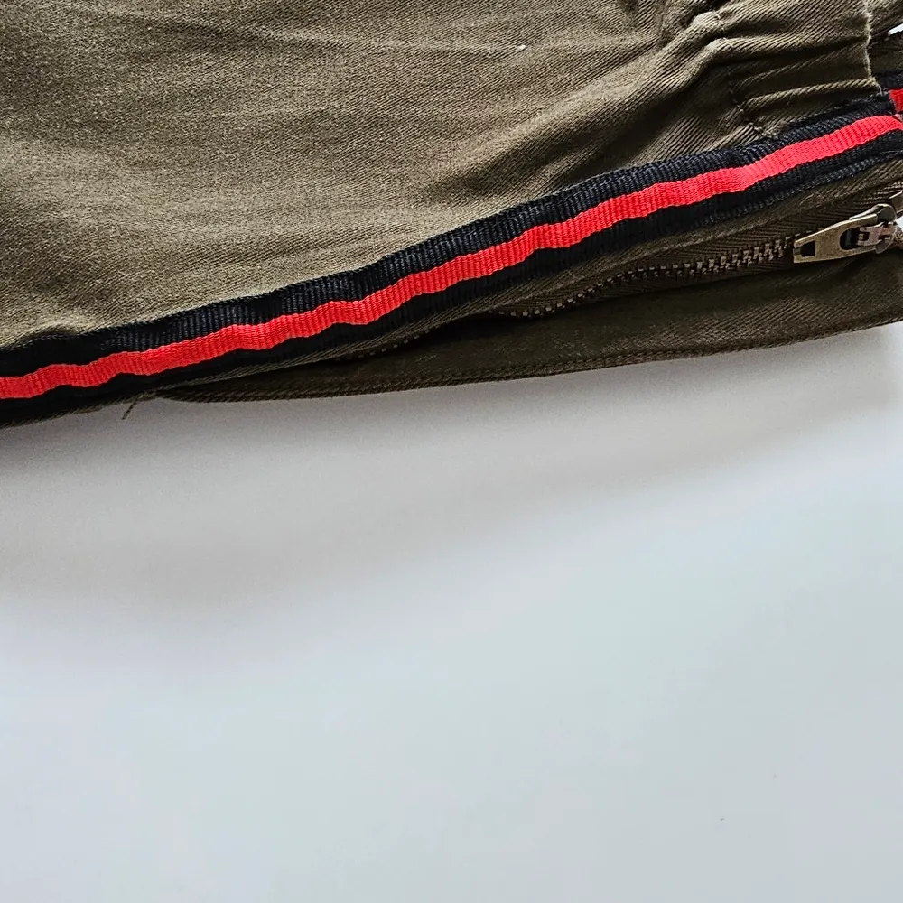 Pure Navy by Saks Fifth Avenue Military Olive Green Cargo Tapered Pants - Image 4