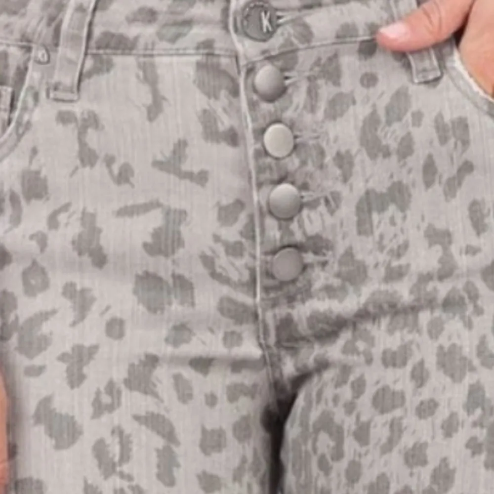 Kut From The Cloth NWT Charcoal Anomal Print Cut Off Jeans 00 - Image 4