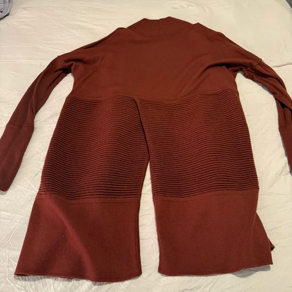 lululemon athletica Red Cardigan - Image 4