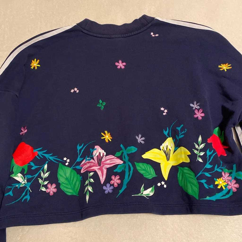 Adidas Blossom Of Life Cropped Navy Sweatshirt - Image 6