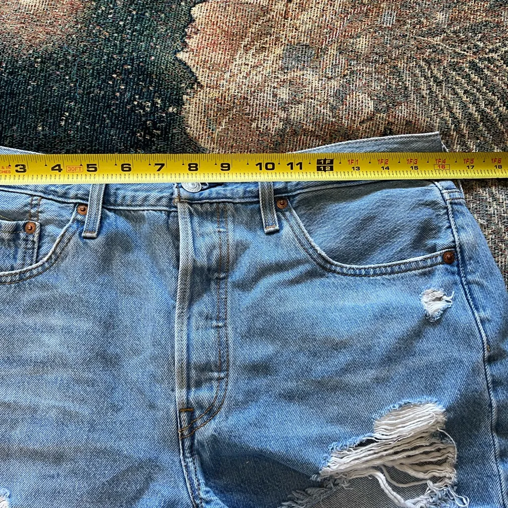 Levi’s 501 High-Waist Button-Fly Distressed Jean Shorts W29 90s Y2K Streetwear - Image 12