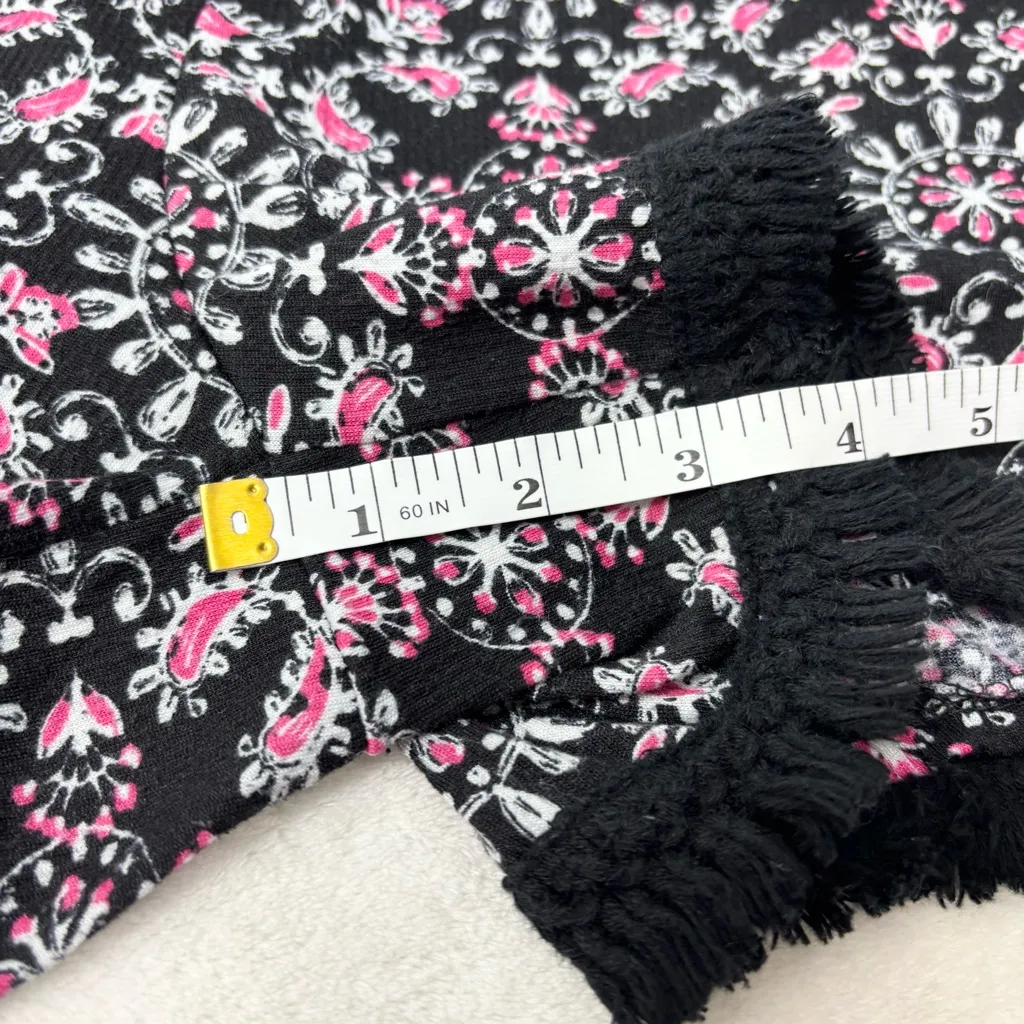 No Boundaries Black and Pink Floral High Waist‎ Shorts size XXL (19) - Image 6