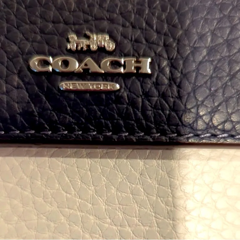 Coach Blue Key and Card Holder Wallet with Sleek Design - Image 2