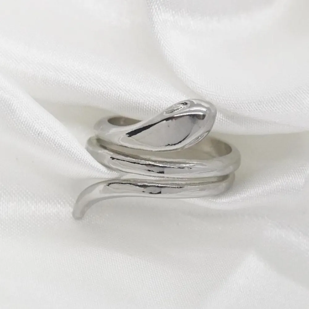 Wrap Around Snake Ring Silver - Image 2