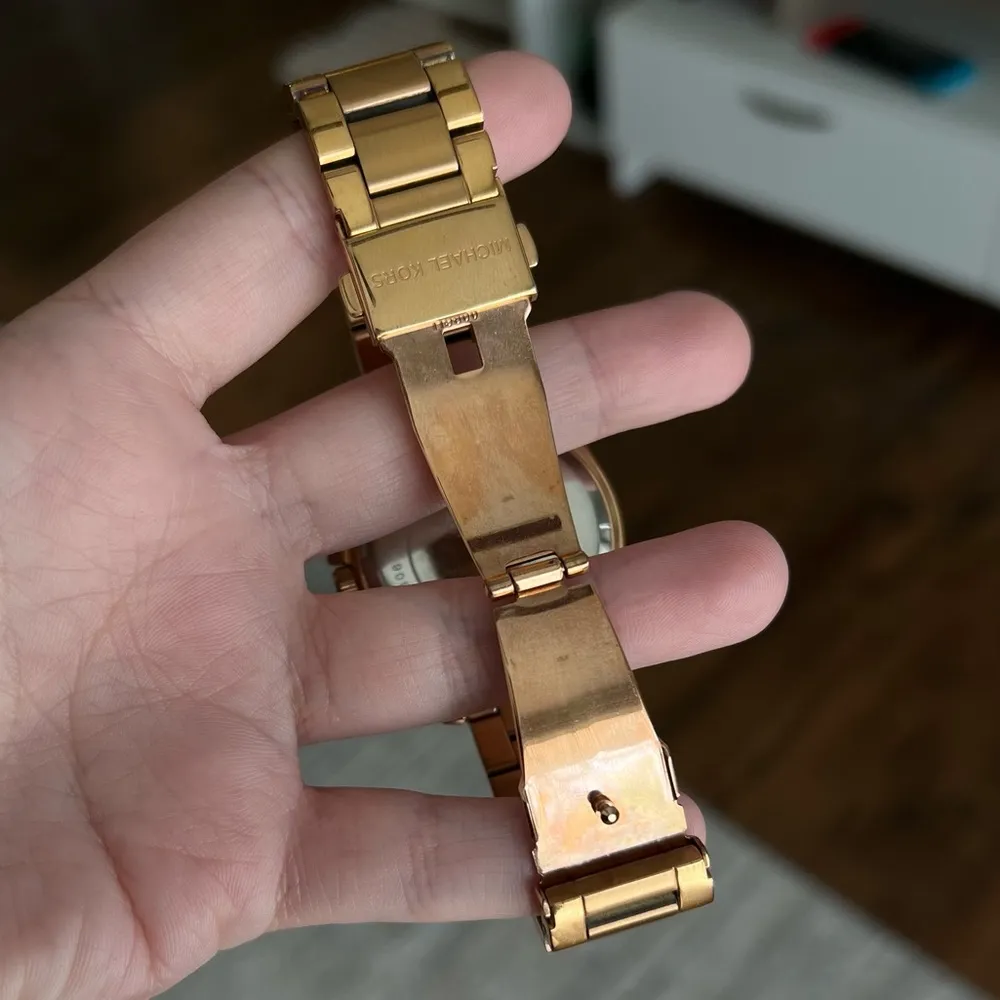 Michael Kors Women’s Blair Rose Gold Tone Rhinestone MK5263 Chronograph Watch - Image 6