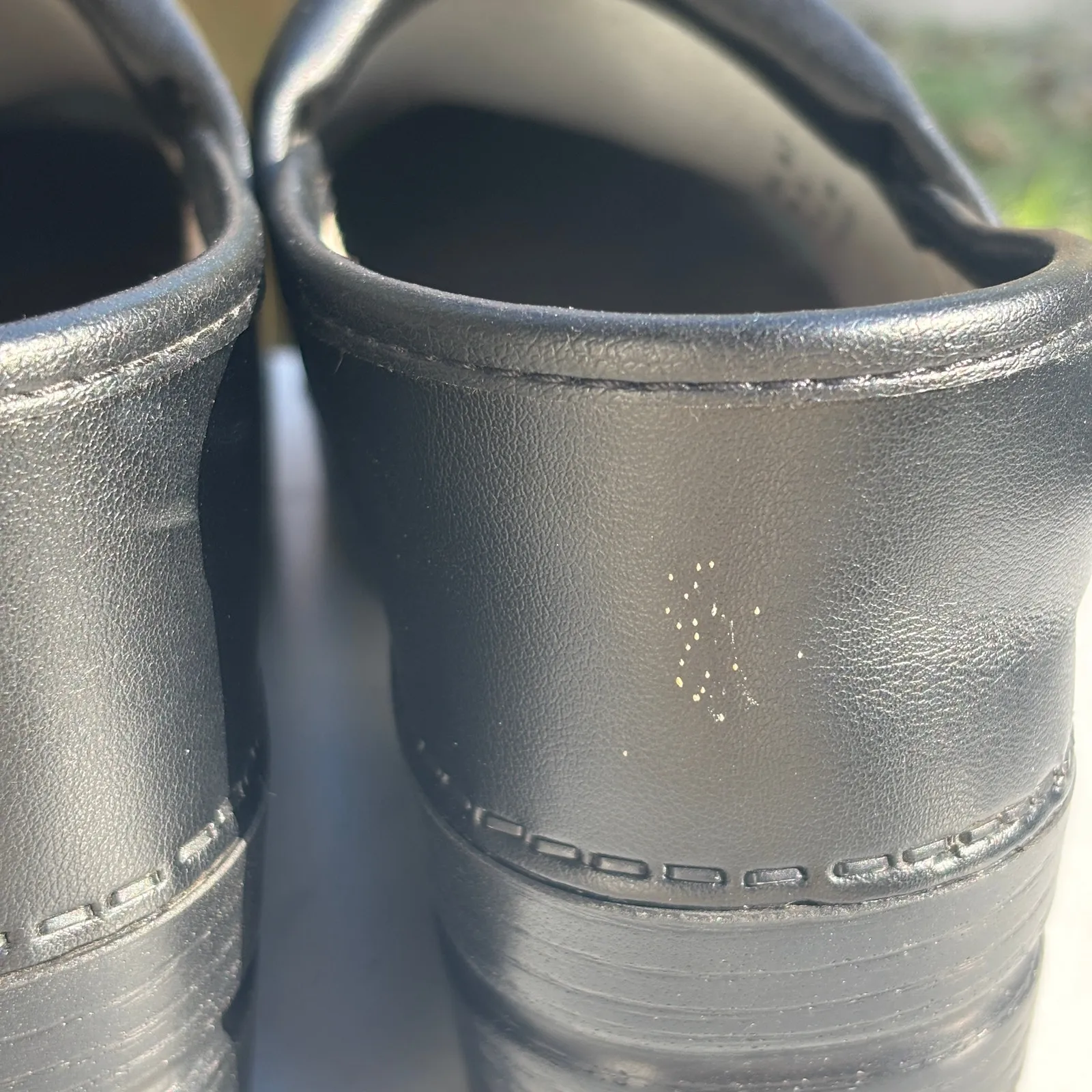 Dansko Black Leather Professional Clogs EU 37 / US 6.5-7 – Classic Work Shoes - Image 8