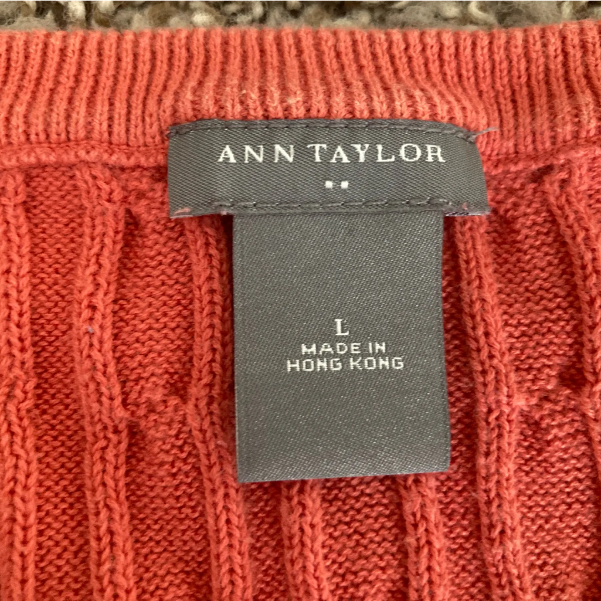 Knit Short Sleeve Sweater Size L - Image 7