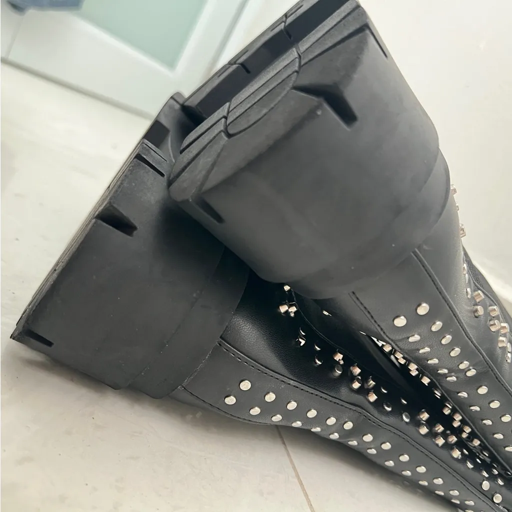 ZARA Black Vegan Leather Studded combat Chelsea Boots Ankle Moto 36EU 6US NEW - Image 6
