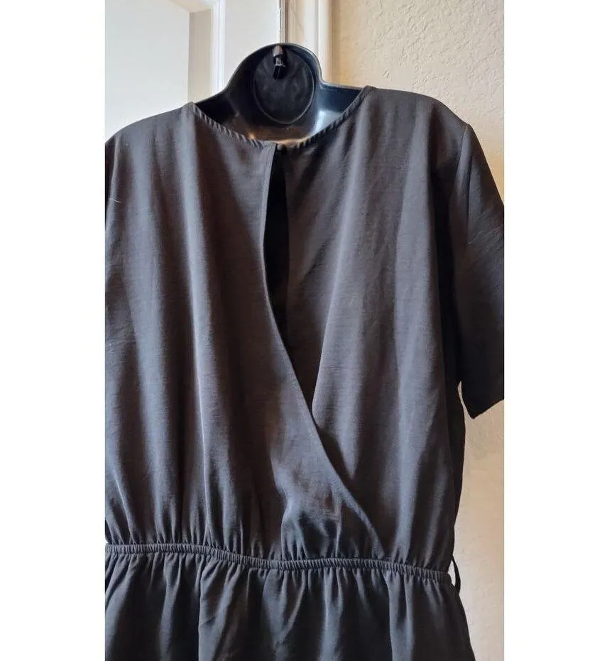 Short Sleeves Tiered Open Back Jumpsuit shorts Black romper size Large - Image 6