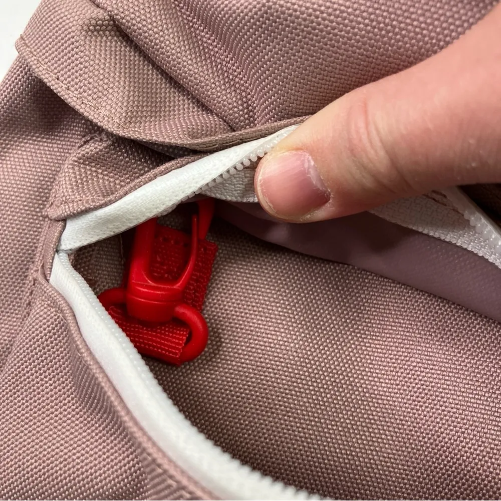 Herschel Supply Company | Dusty Pink Belt Bag Fanny Pack - Image 4