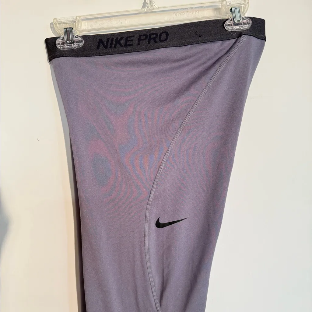Nike Pro Women’s Dri-fit Grey Leggings - Size Large - Image 3