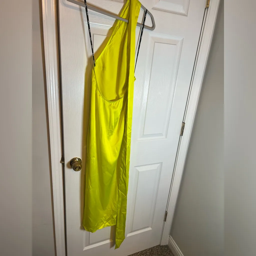 SER.O.YA Marissa Silk Dress in Neon Lime Size XS - Image 8
