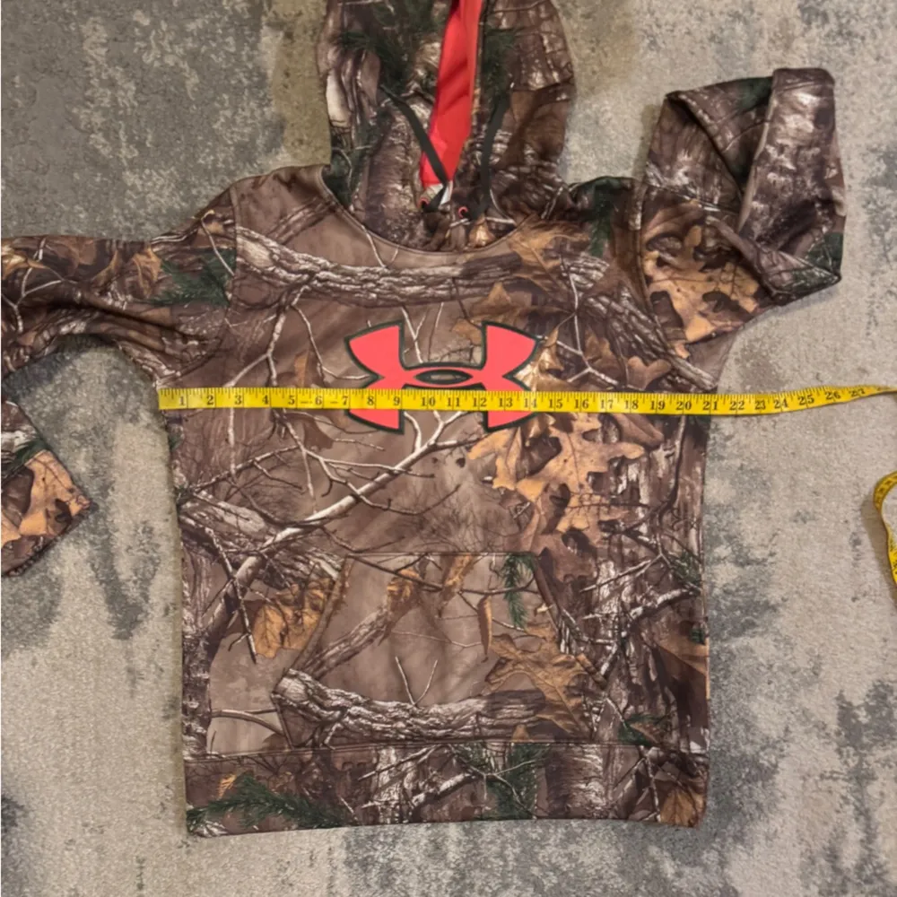 Under Armour Camo Hoodie with Pink Logo - Image 4