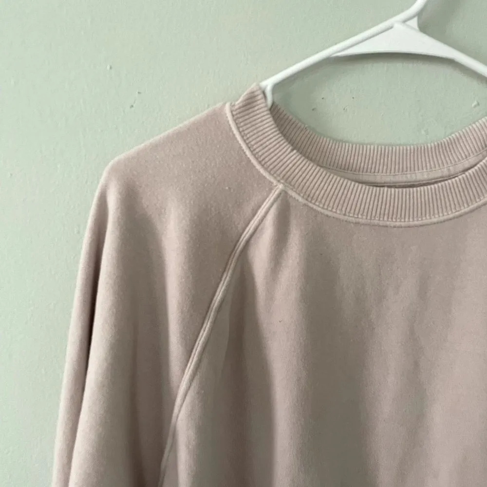 American Eagle Jegging Fit pink crewneck sweater comfortable classic cotton - Image 2