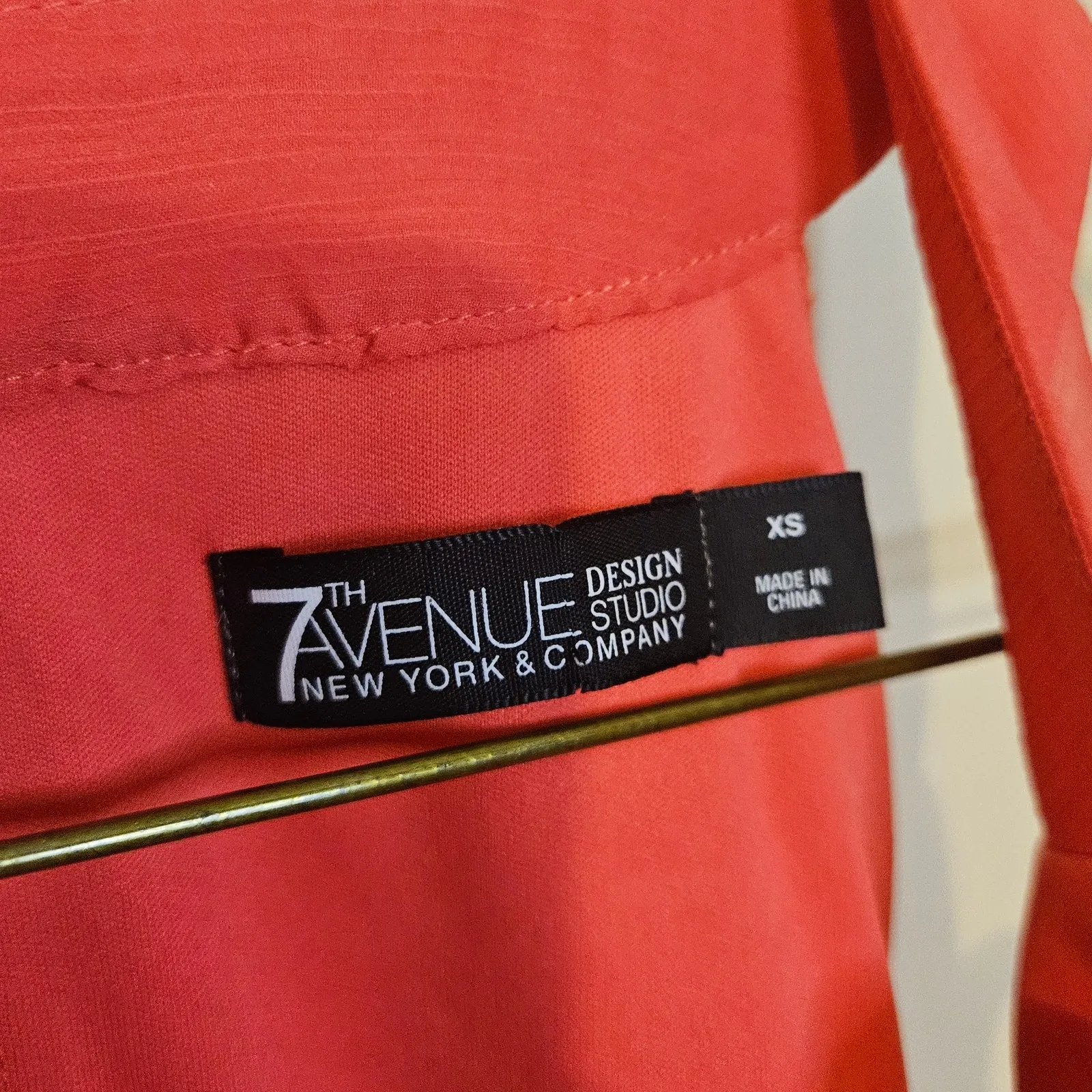 7th Avenue Size Extra Small XS Tank Top Blouse 3D Flowers Coral Color Pink - Image 2